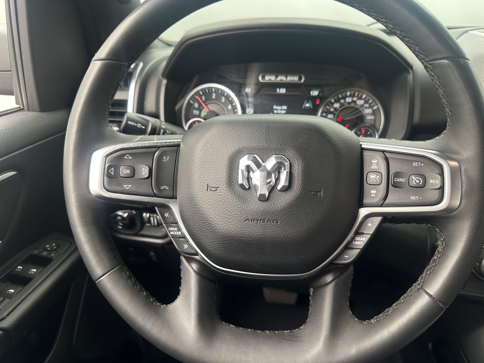 Thumbnail: 2025 RAM 1500 - 5