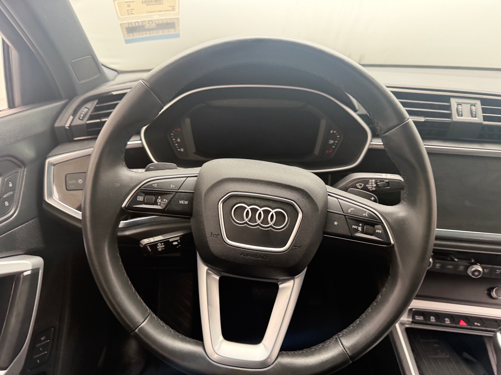 Thumbnail: 2025 Audi Q3 - 4