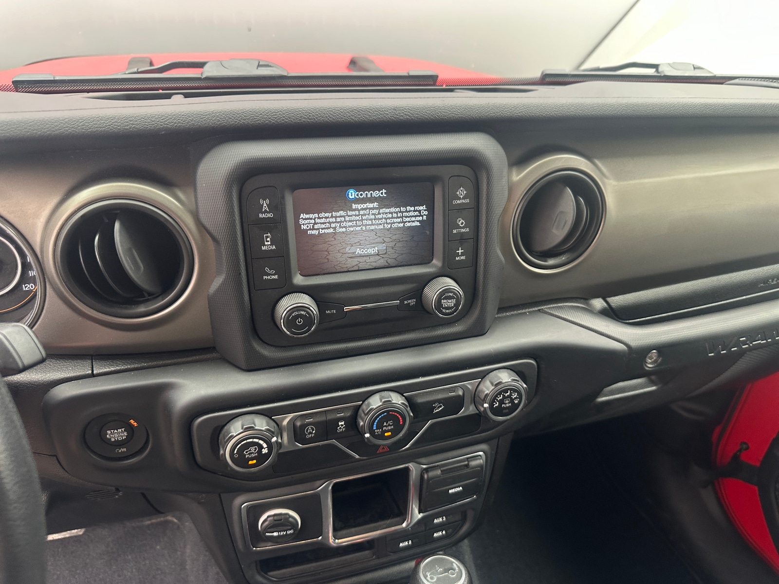 Thumbnail: 2019 Jeep Wrangler - 4