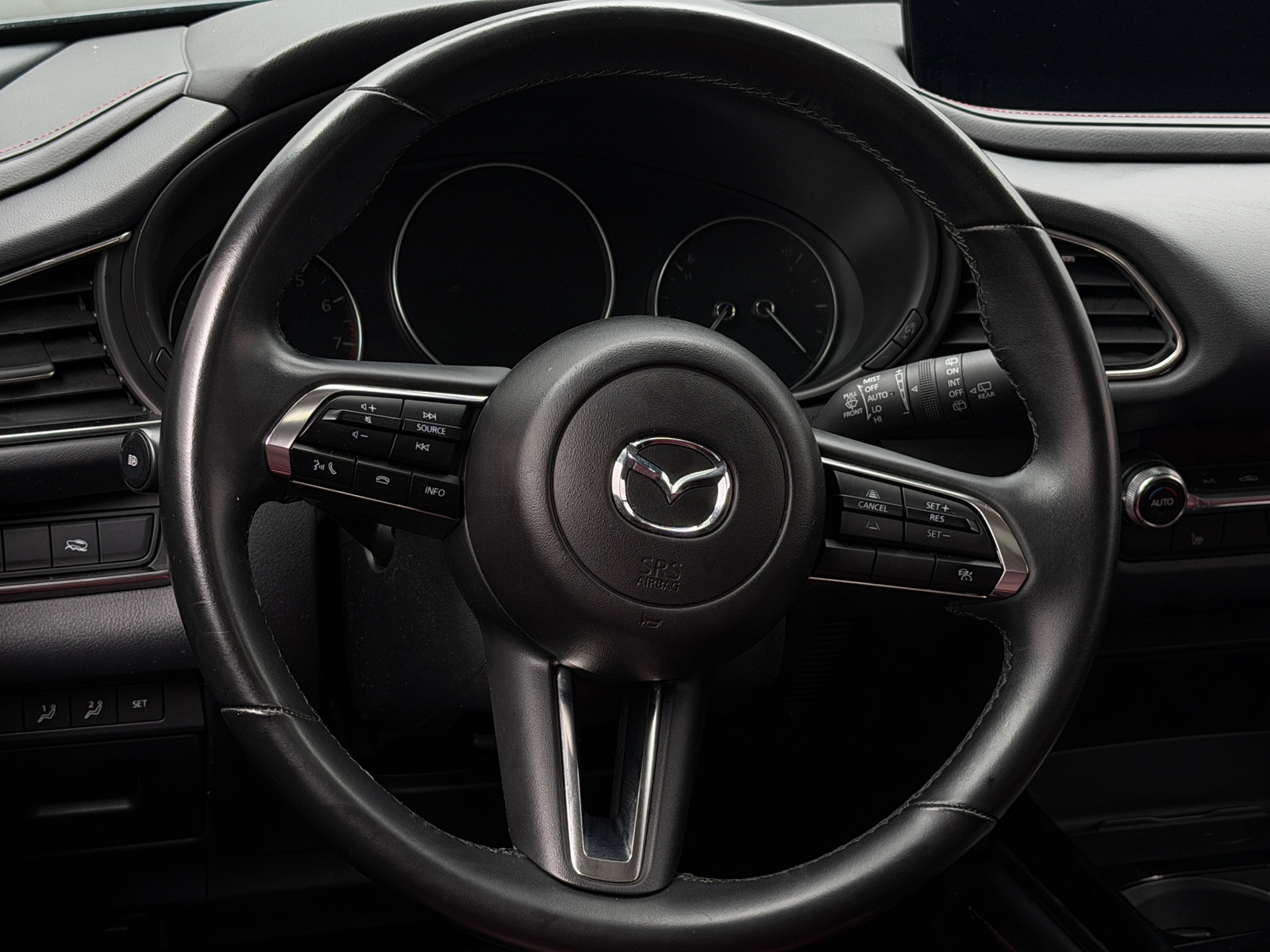 Thumbnail: 2025 Mazda CX-30 - 4