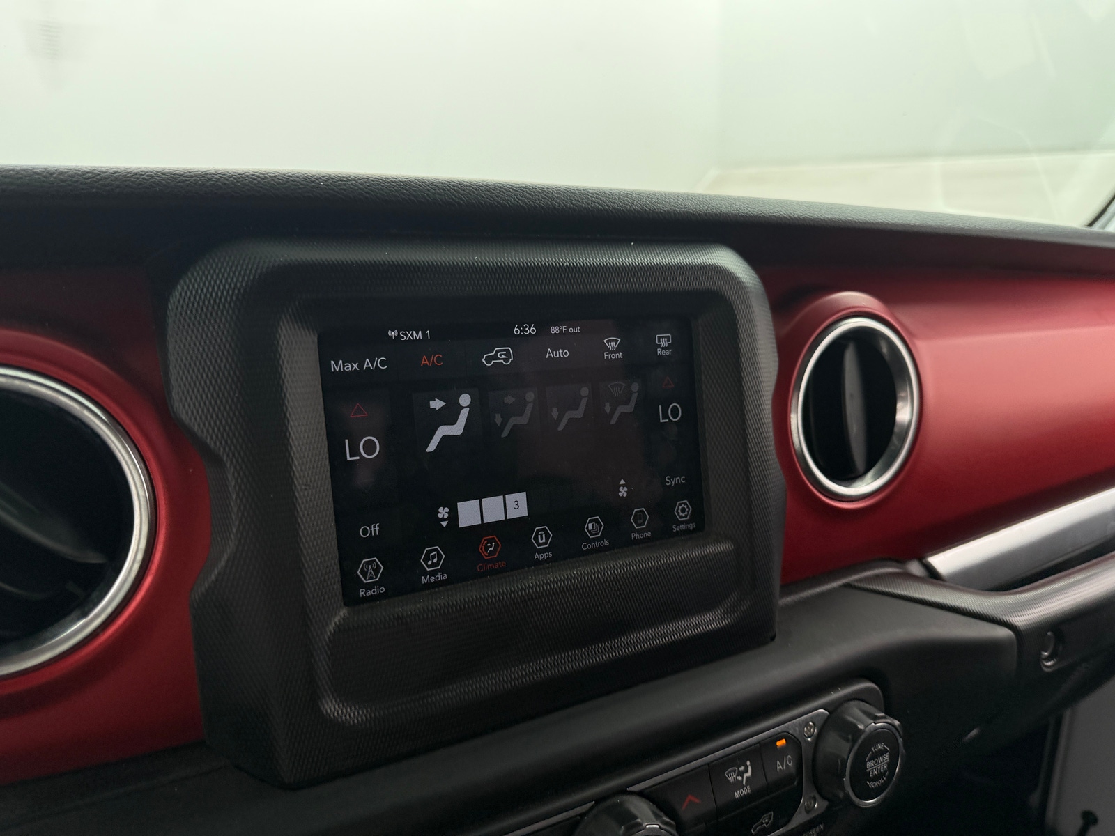 Thumbnail: 2021 Jeep Wrangler - 3