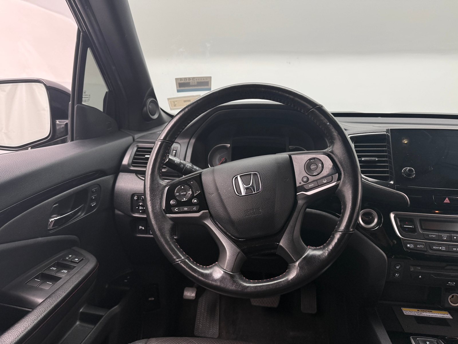 Thumbnail: 2020 Honda Pilot - 4