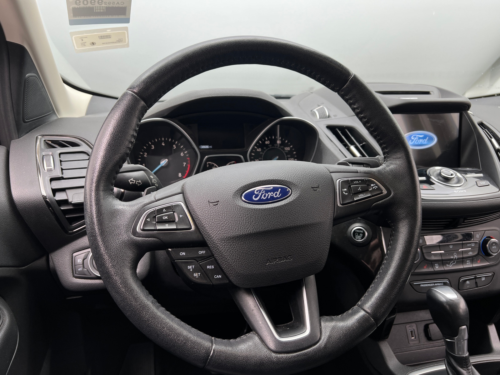 Thumbnail: 2017 Ford Escape - 4