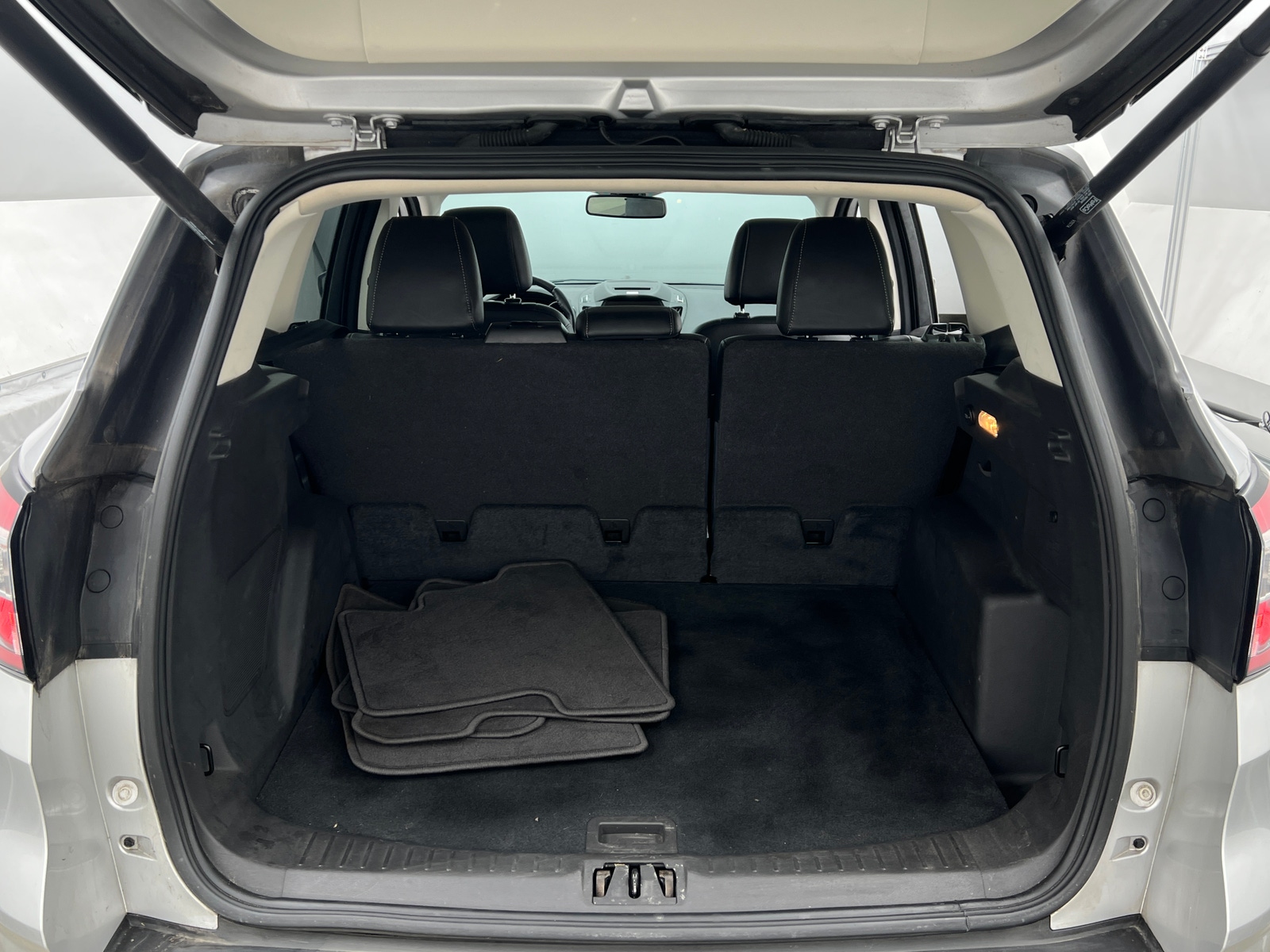 Thumbnail: 2017 Ford Escape - 6