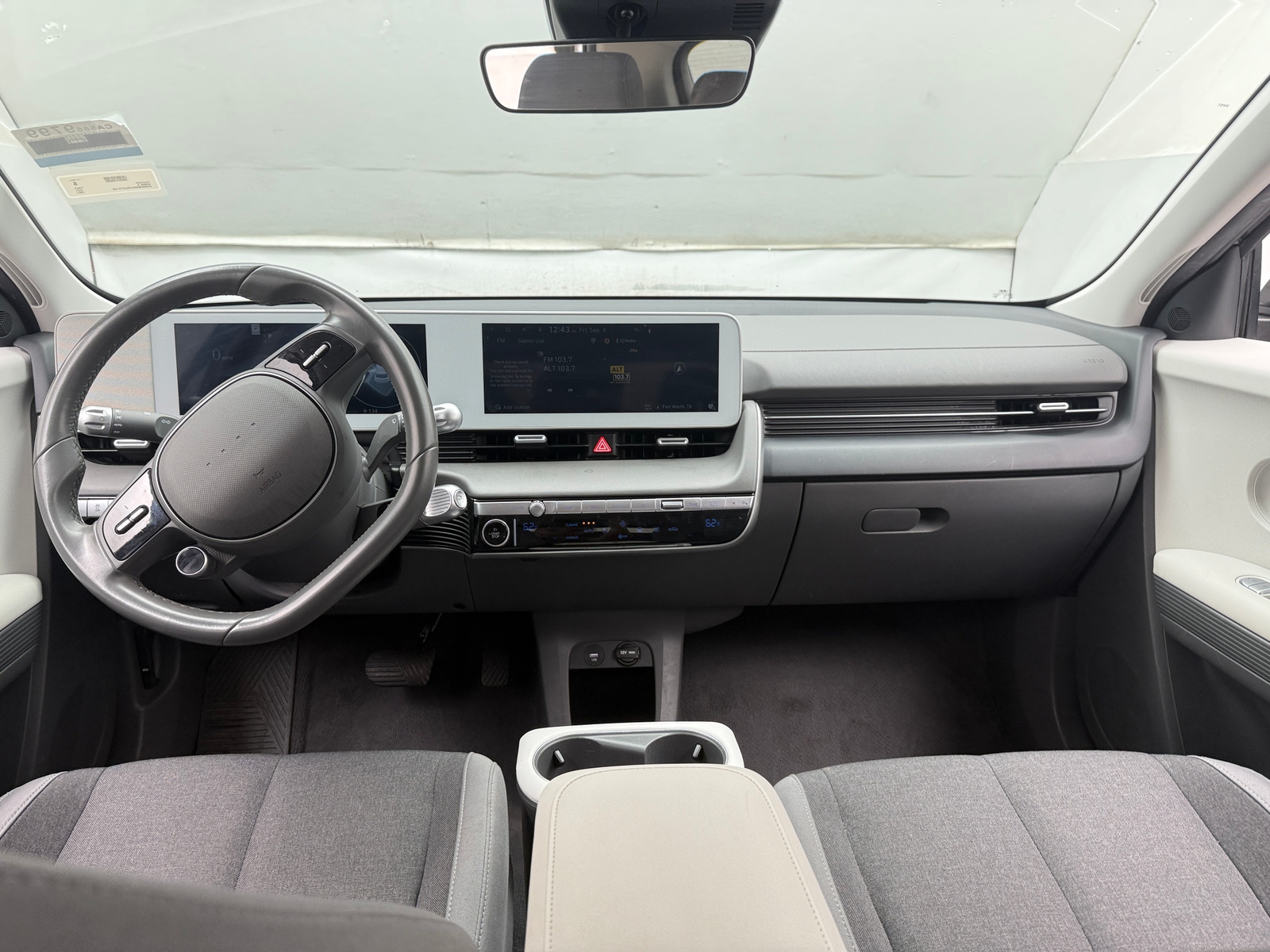 Thumbnail: 2024 Hyundai Ioniq 5 - 3
