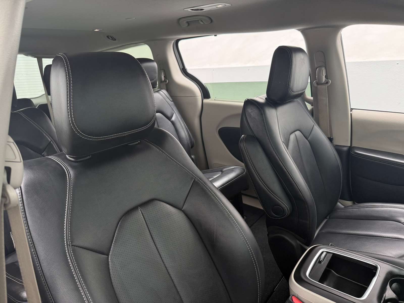Thumbnail: 2024 Chrysler Pacifica - 2