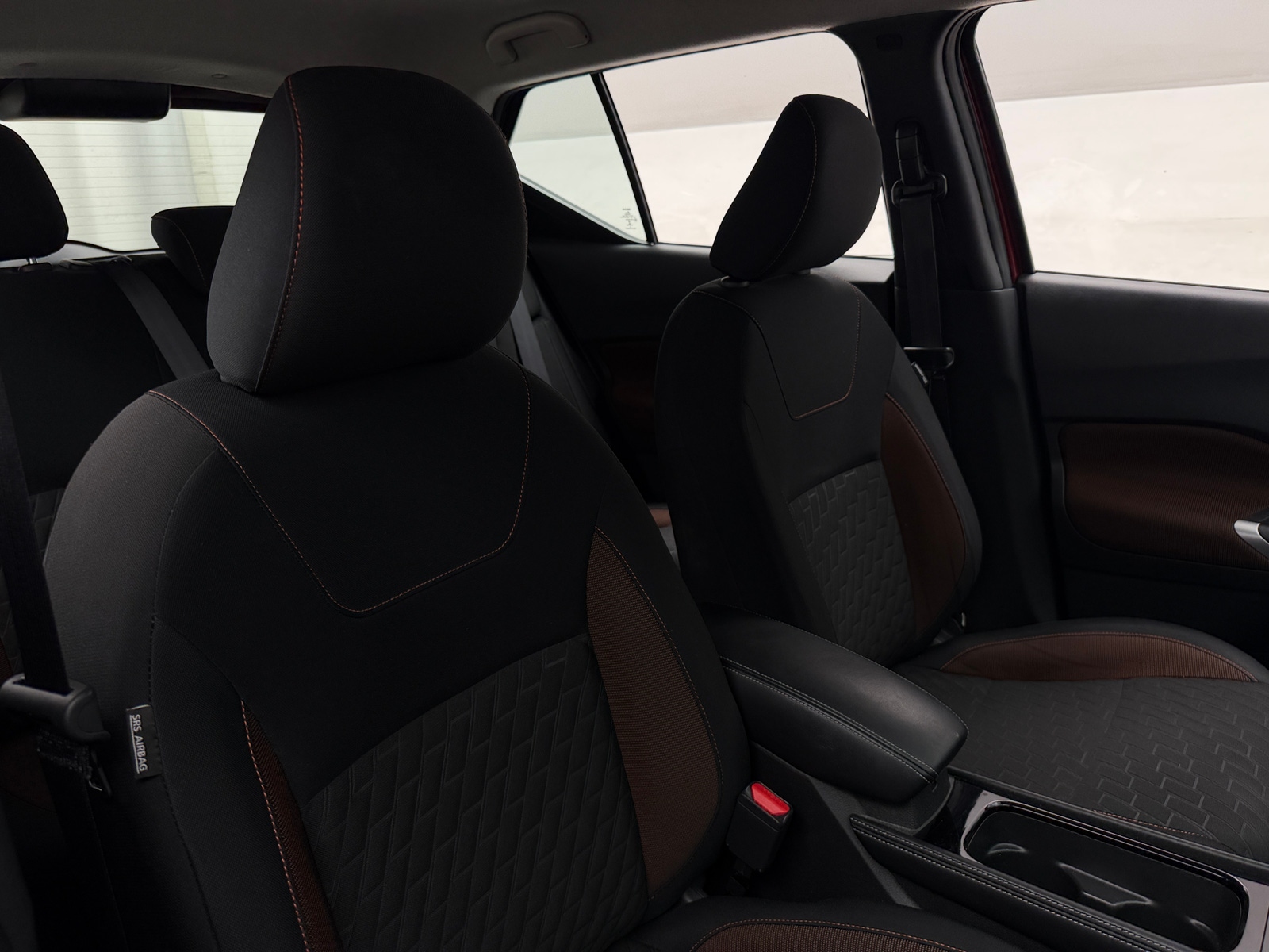 Thumbnail: 2022 Nissan Kicks - 2
