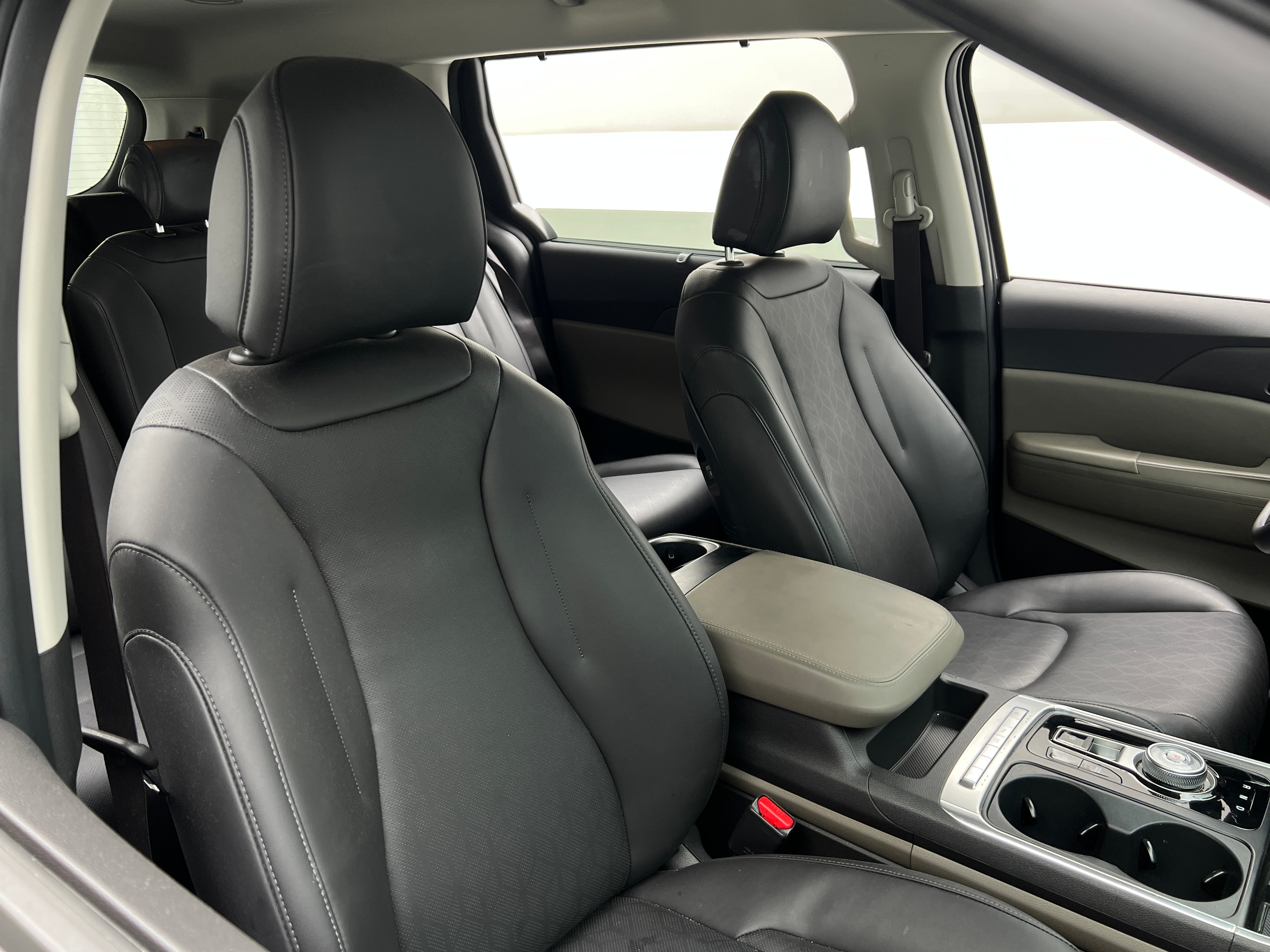 2025 Kia Carnival EX