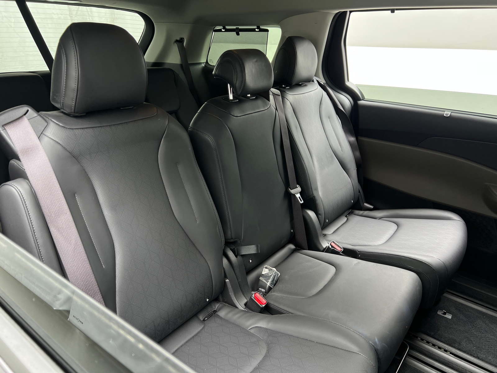Thumbnail: 2025 Kia Carnival - 5