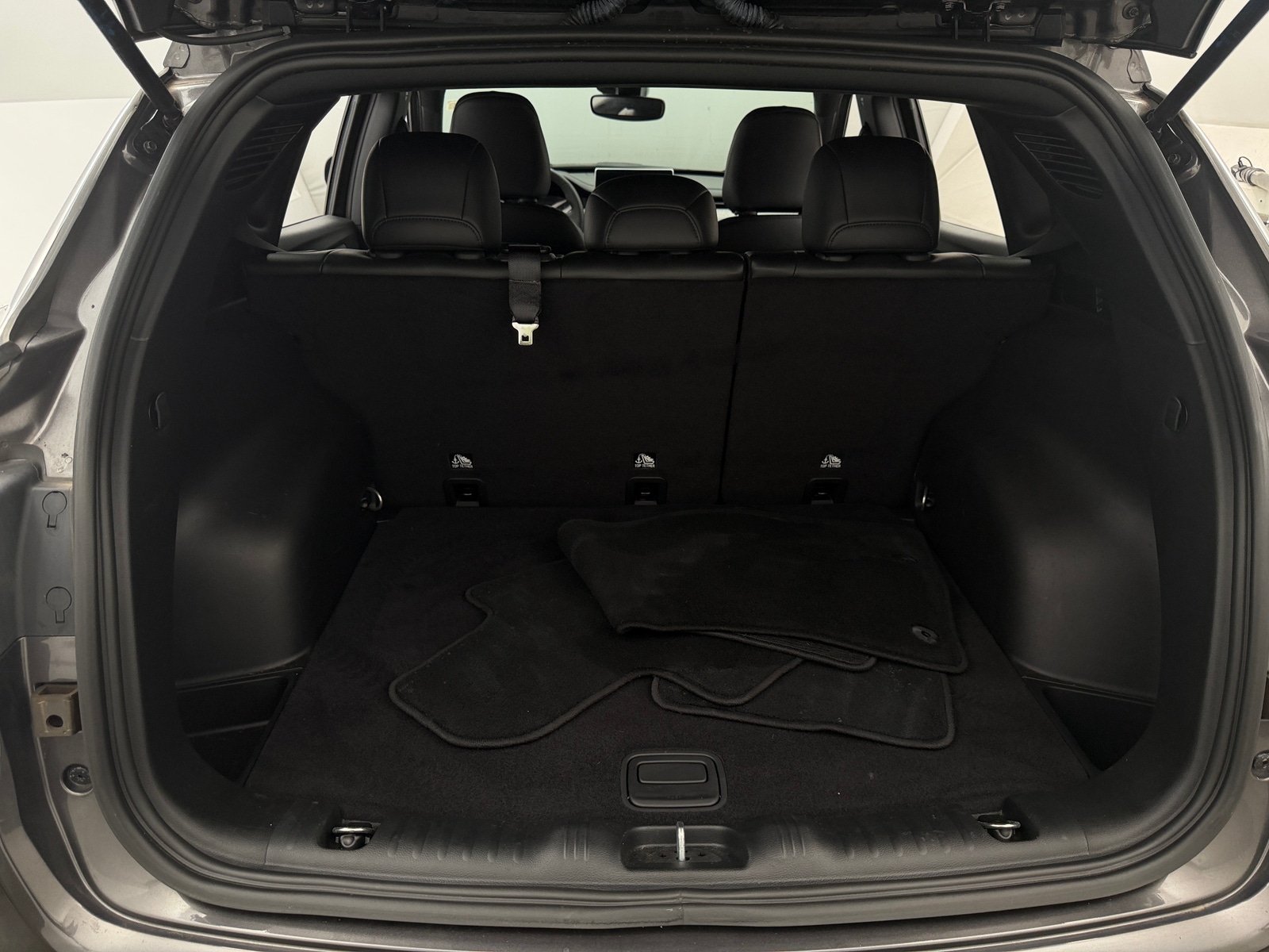 Thumbnail: 2023 Jeep Compass - 6