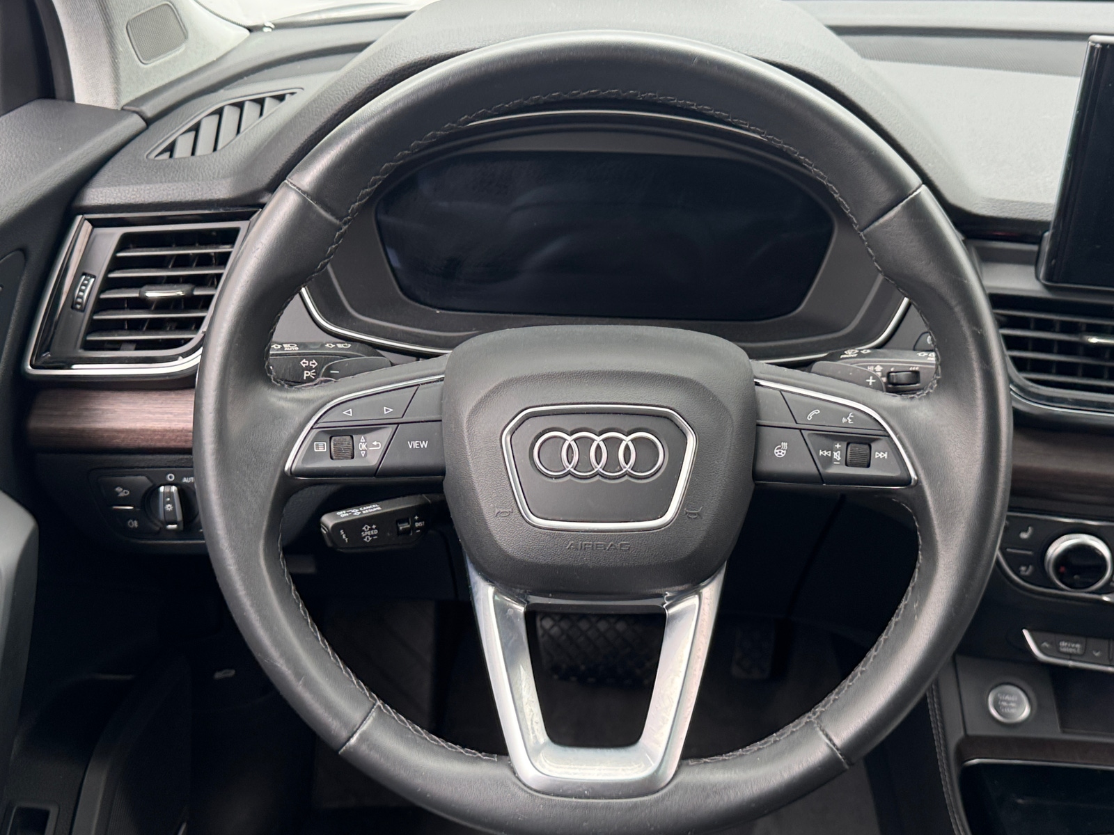Thumbnail: 2022 Audi Q5 - 5