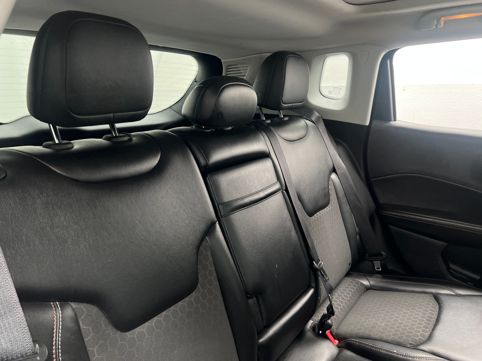 Thumbnail: 2018 Jeep Compass - 6