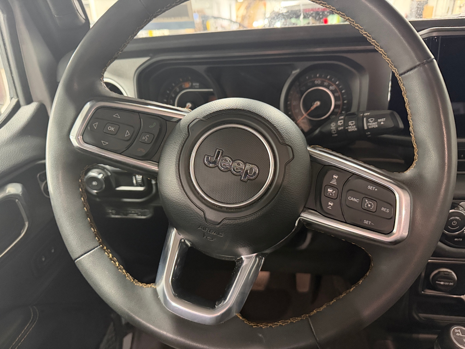 Thumbnail: 2024 Jeep Wrangler - 5