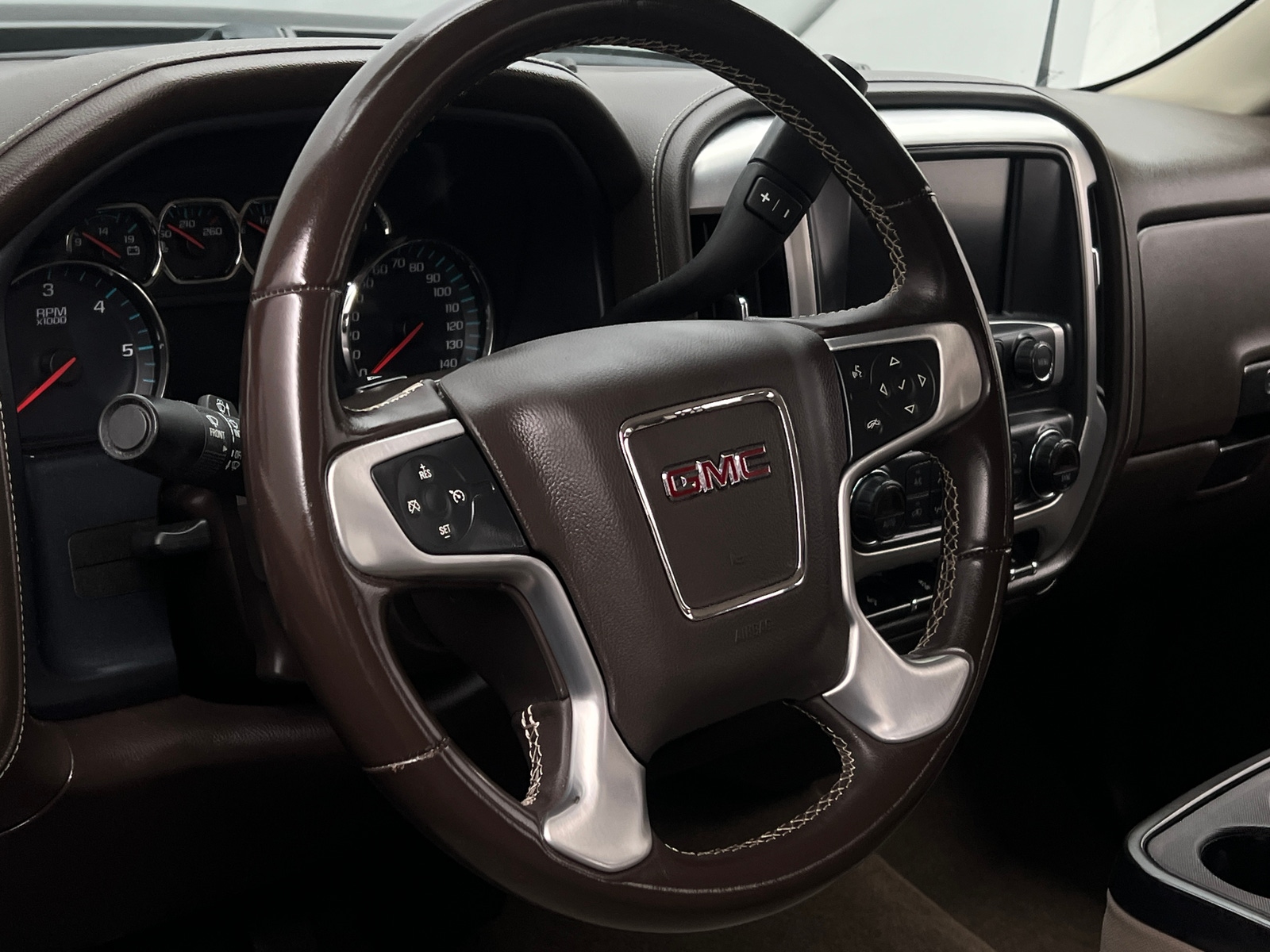 Thumbnail: 2018 GMC Sierra 2500 - 5