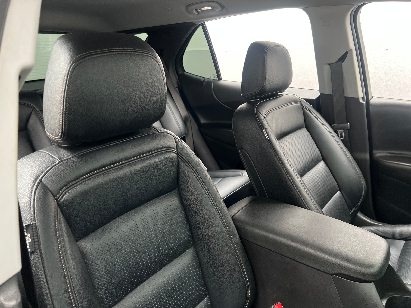 Thumbnail: 2022 Chevrolet Equinox - 2