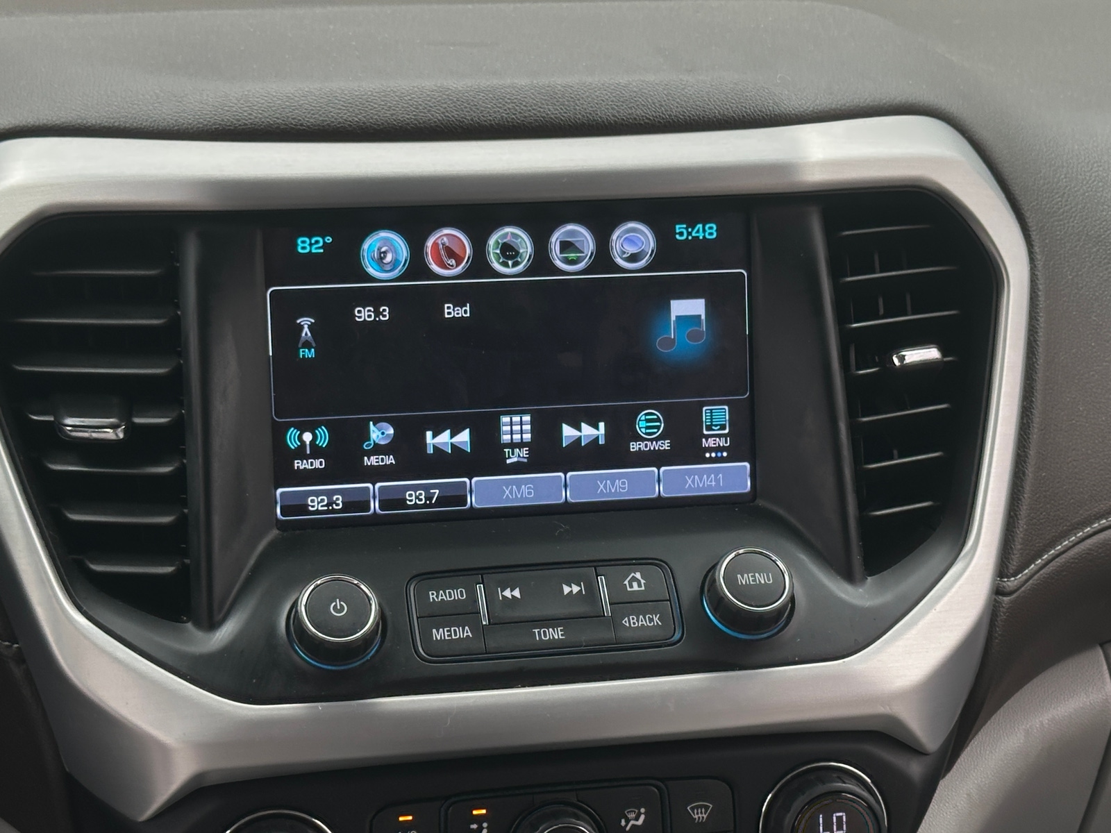 Thumbnail: 2019 GMC Acadia - 3