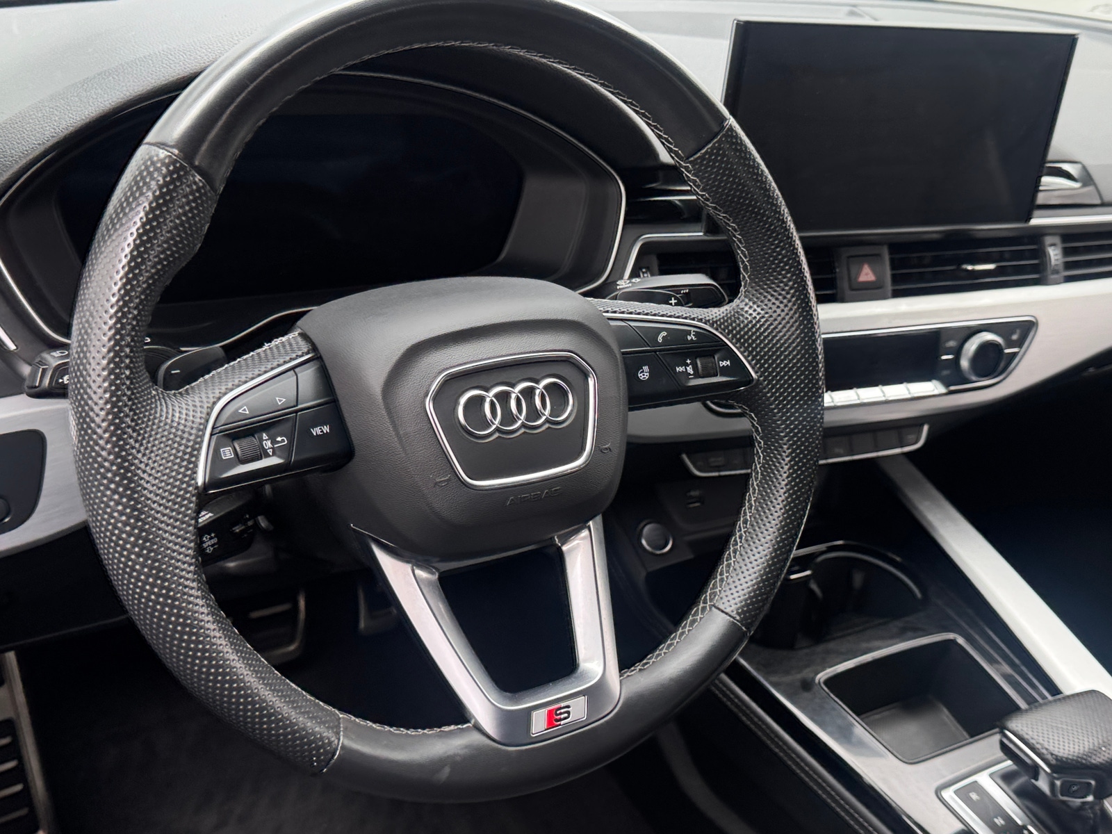 Thumbnail: 2022 Audi A4 - 5