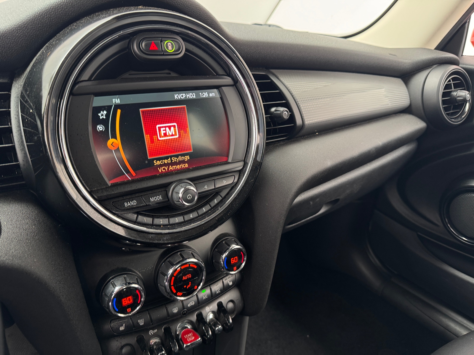 Thumbnail: 2020 MINI Cooper Hardtop - 3