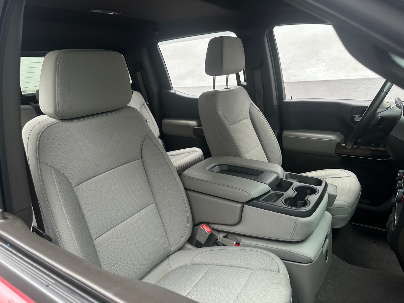 Thumbnail: 2020 Chevrolet Silverado 1500 - 2
