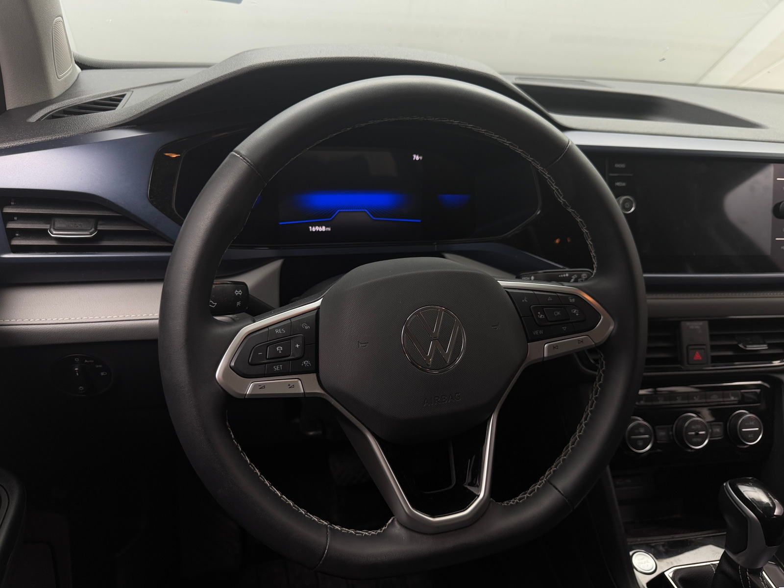 Thumbnail: 2024 Volkswagen Taos - 4