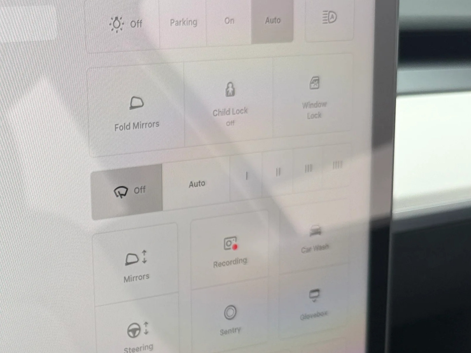 Thumbnail: 2023 Tesla Model Y - 3