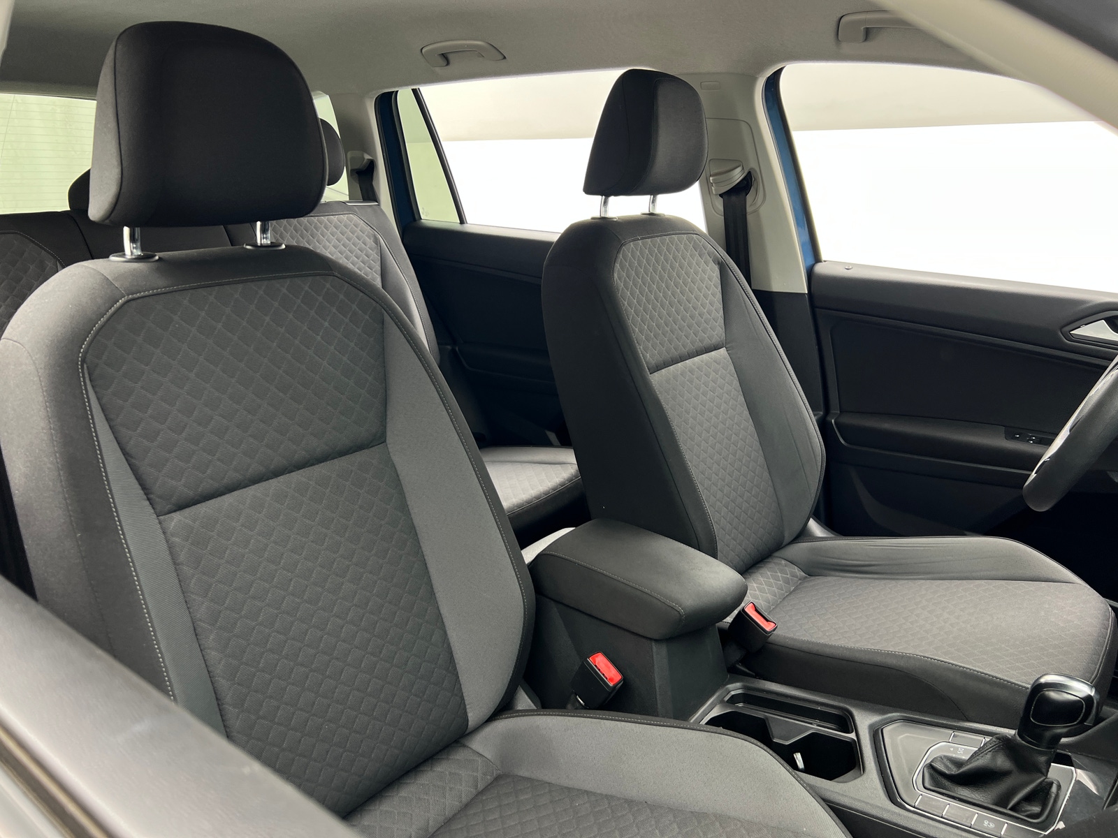 Thumbnail: 2019 Volkswagen Tiguan - 2