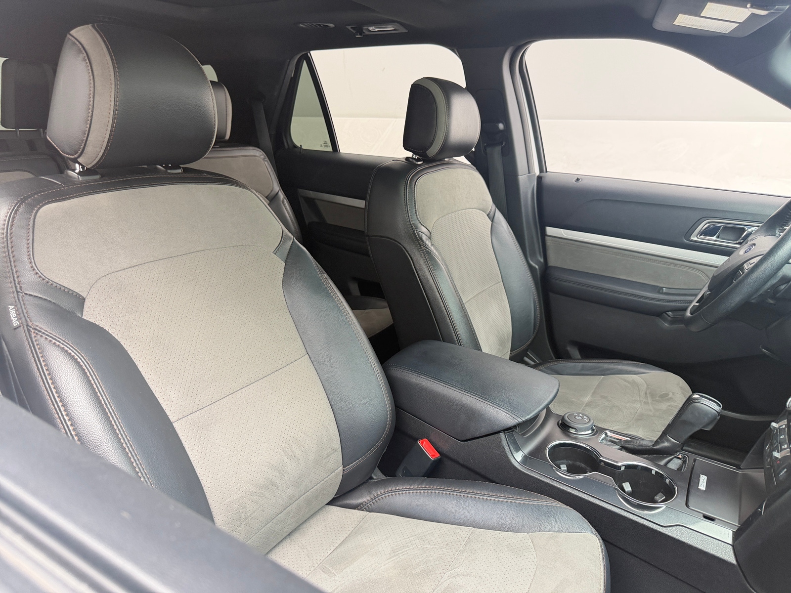 Thumbnail: 2017 Ford Explorer - 2