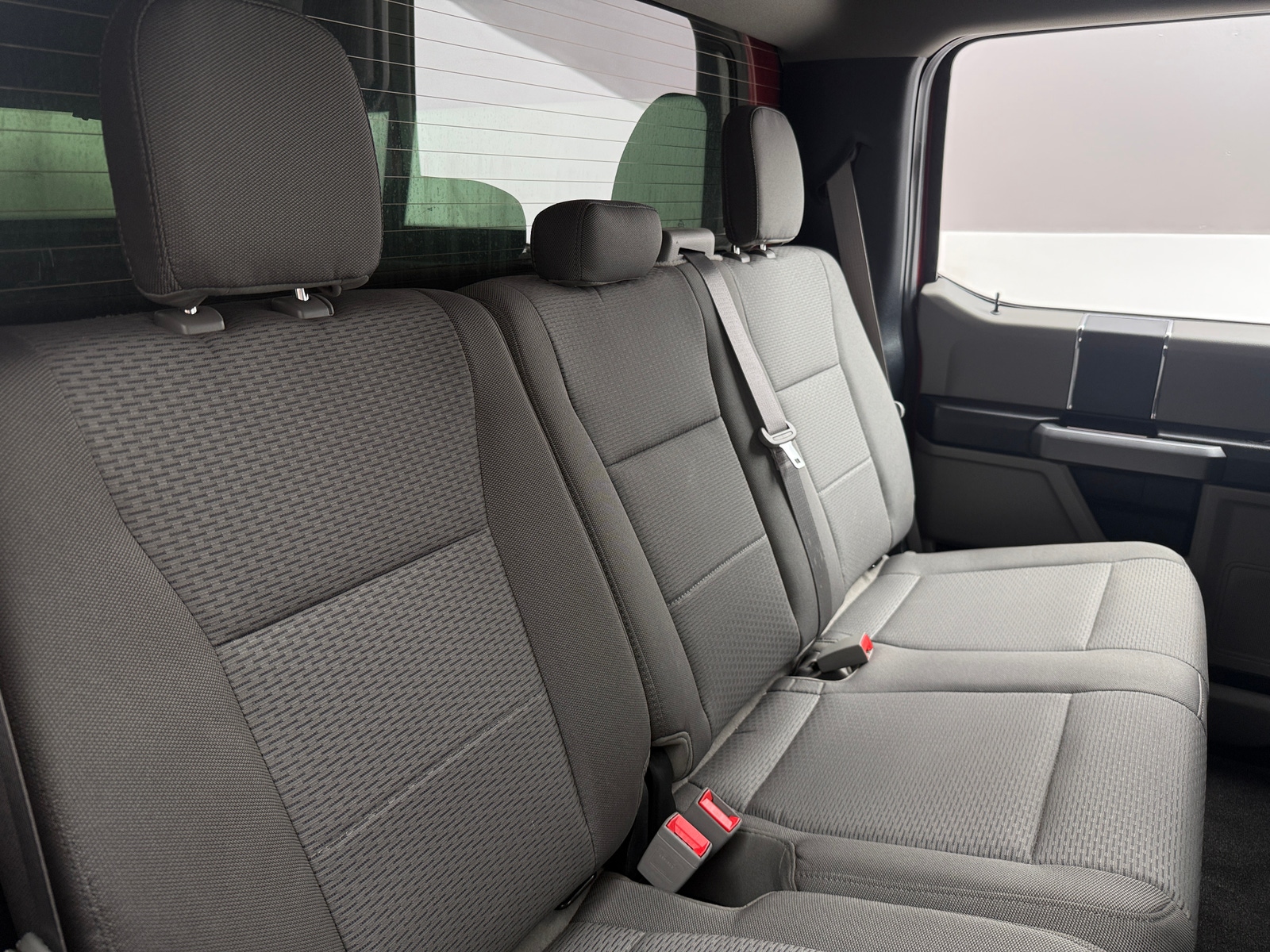 Thumbnail: 2020 Ford Econoline - 6