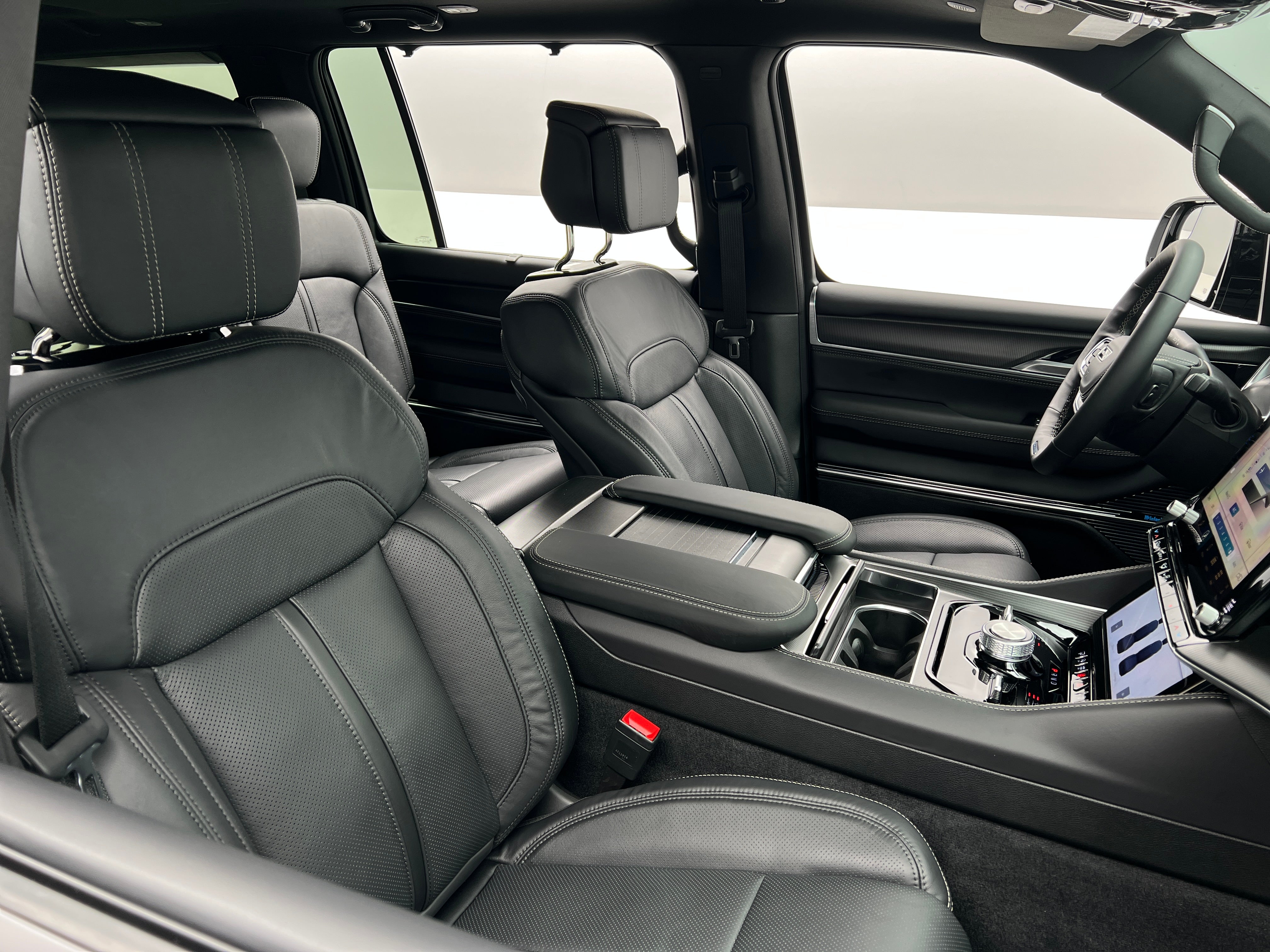2026 Jeep Grand Wagoneer L