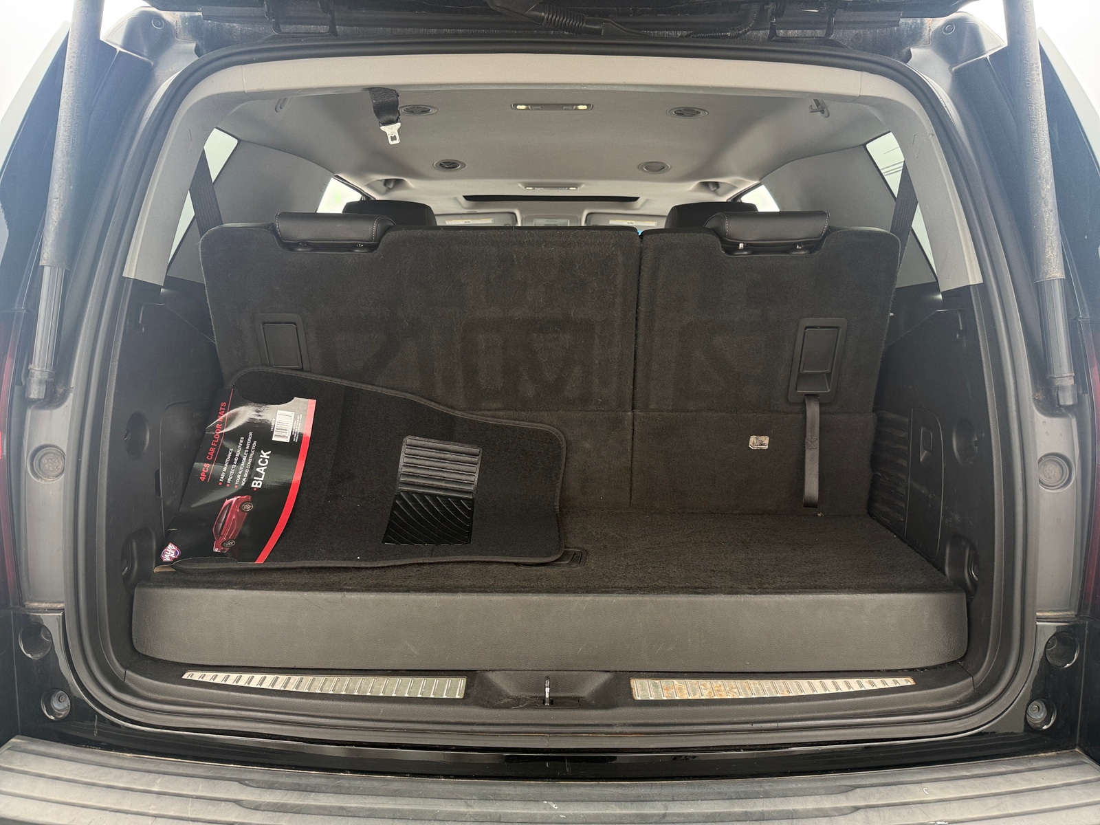 Thumbnail: 2018 Chevrolet Tahoe - 6