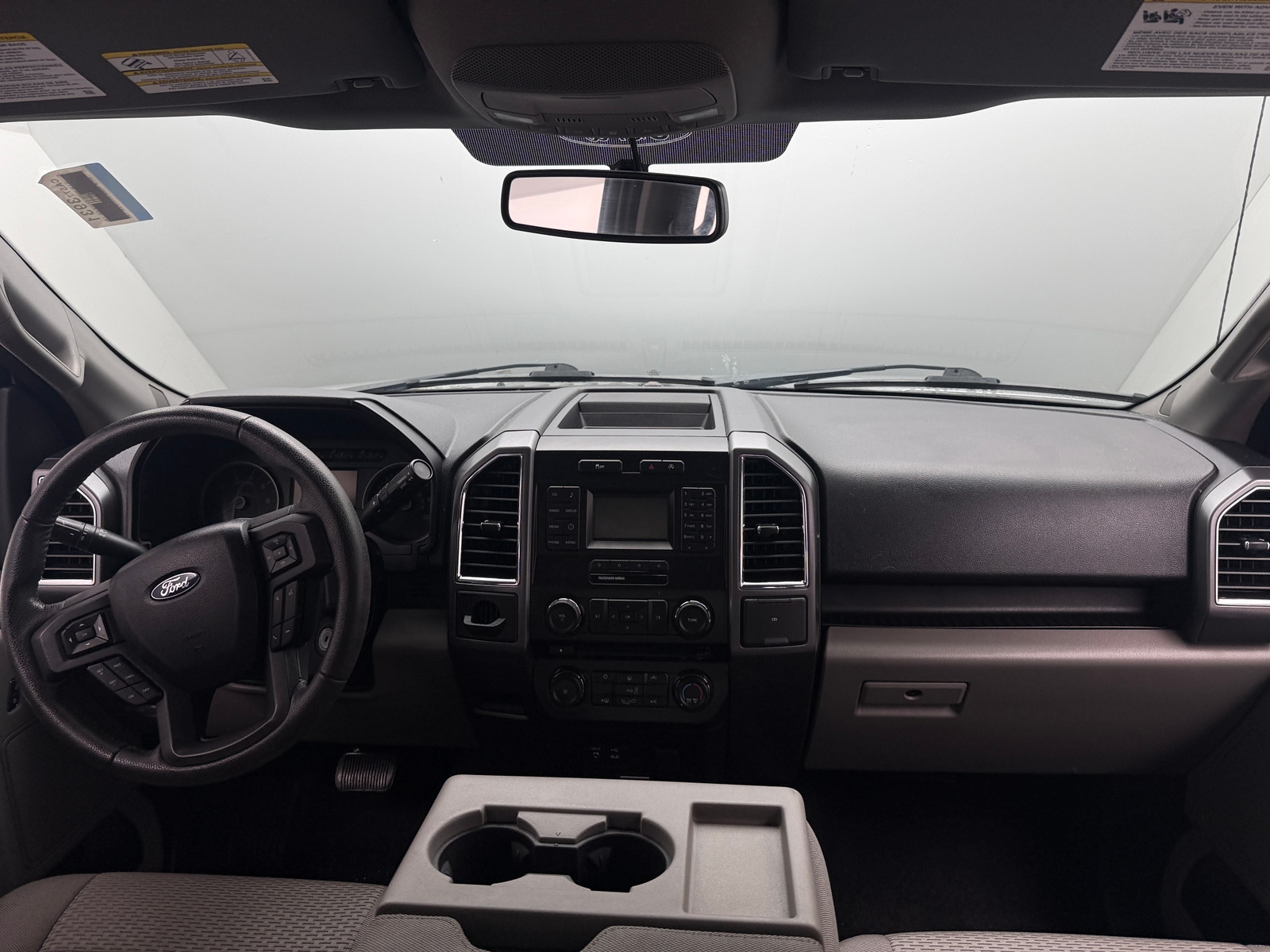 Thumbnail: 2015 Ford Econoline - 3