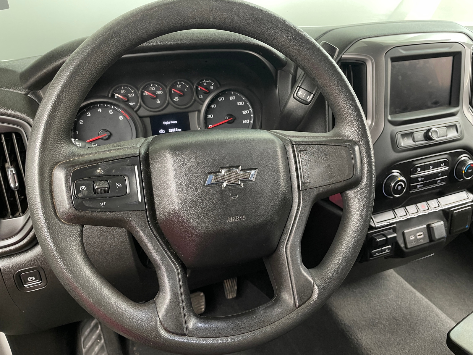 Thumbnail: 2021 Chevrolet Silverado 1500 - 5