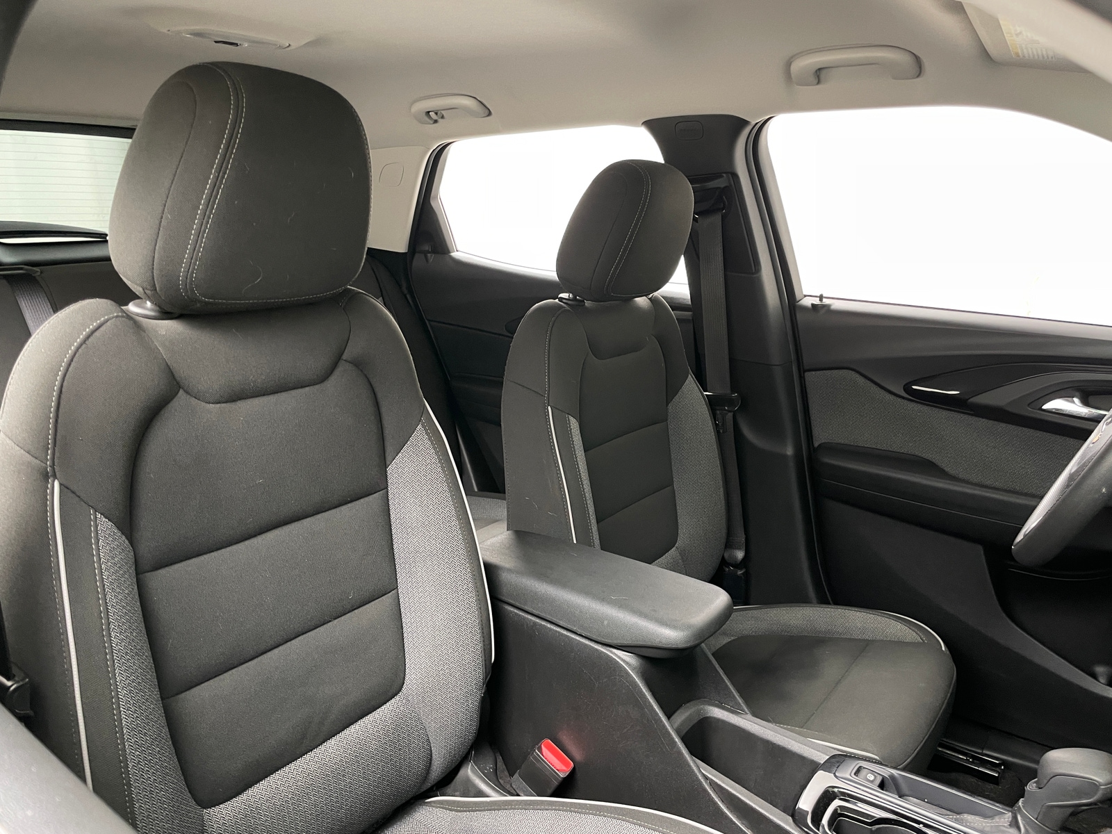 Thumbnail: 2021 Chevrolet TrailBlazer - 2