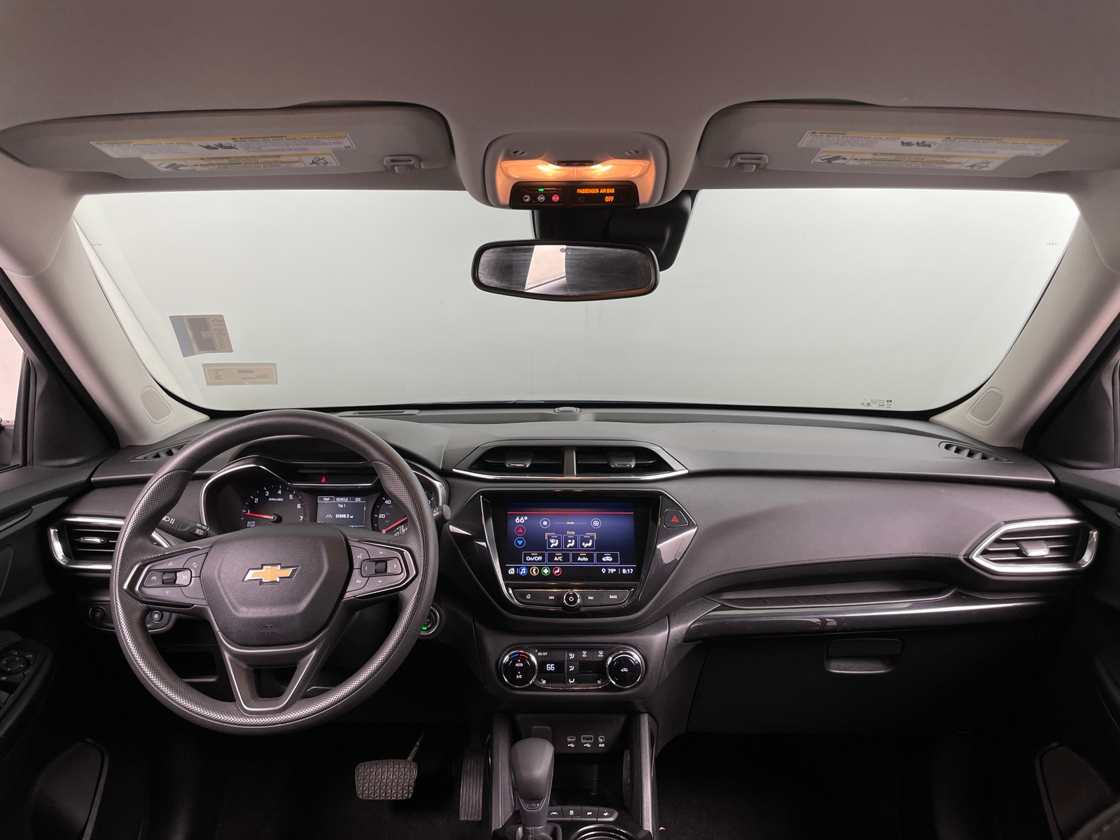 Thumbnail: 2021 Chevrolet TrailBlazer - 3
