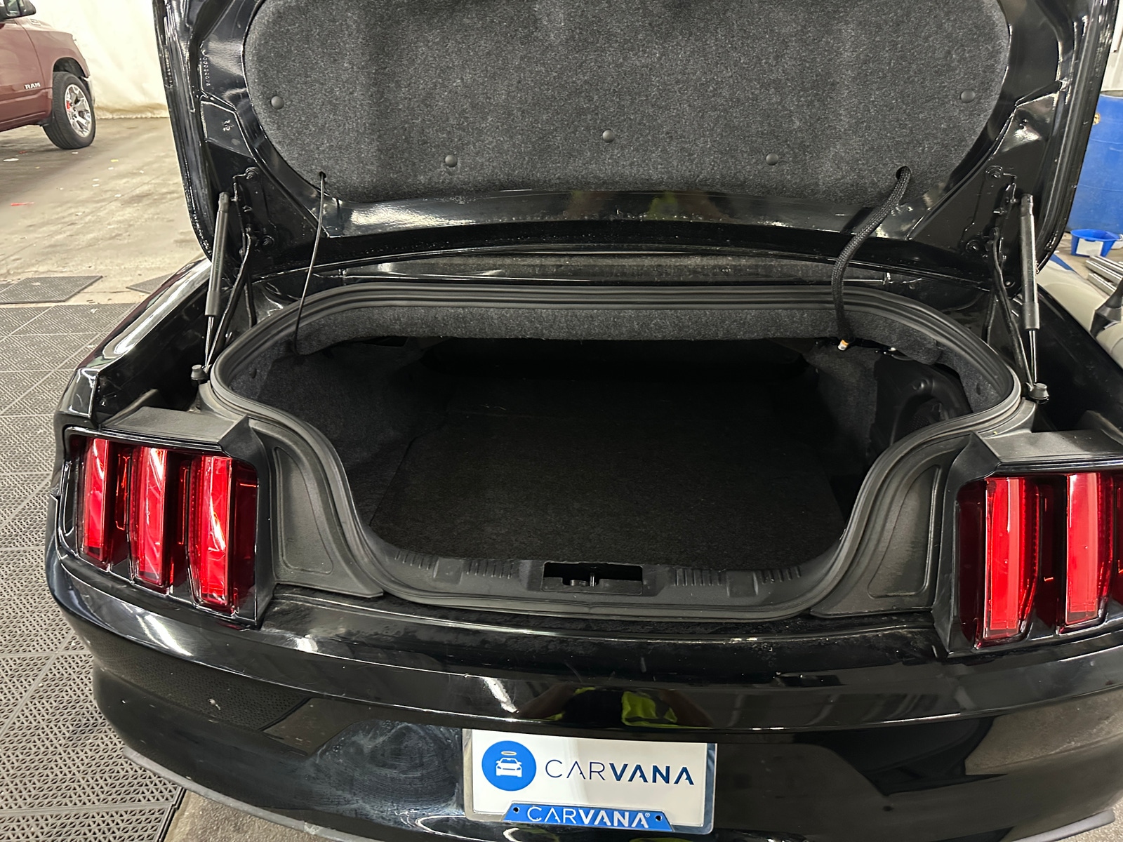 Thumbnail: 2016 Ford Mustang - 6