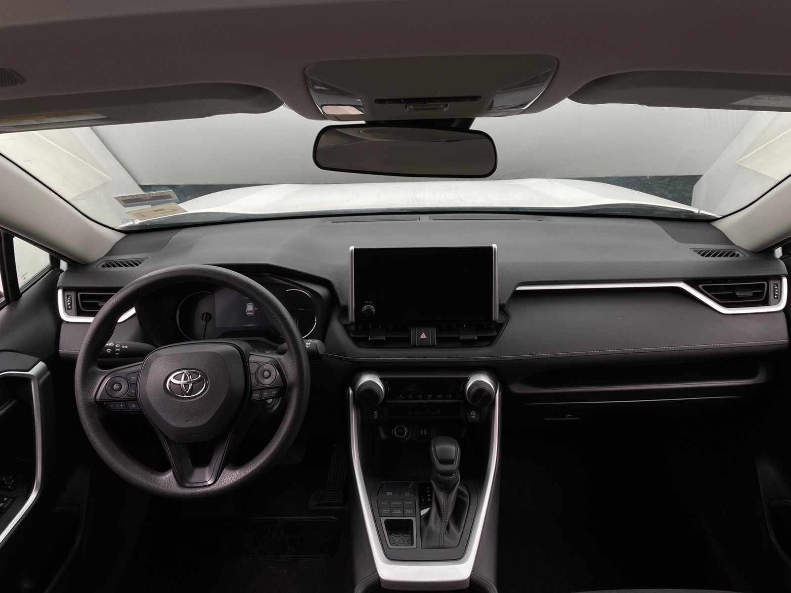 Thumbnail: 2025 Toyota RAV4 - 3