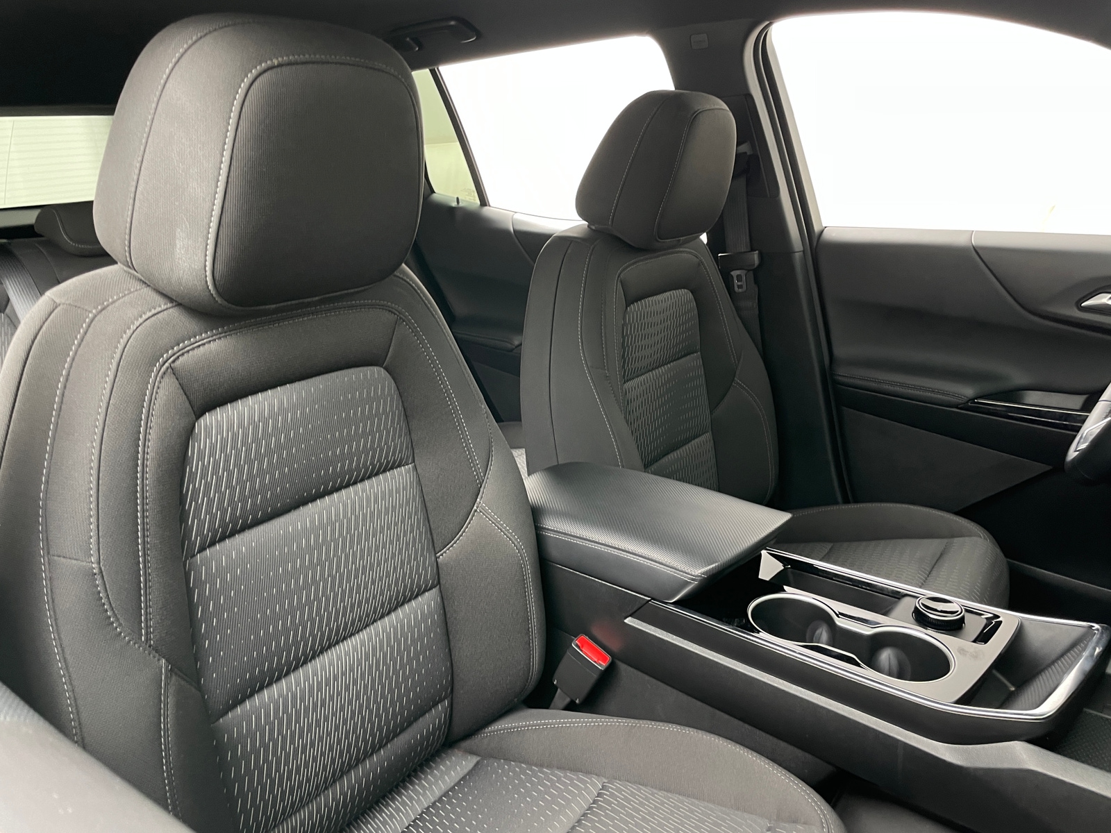 Thumbnail: 2026 Chevrolet Equinox - 2