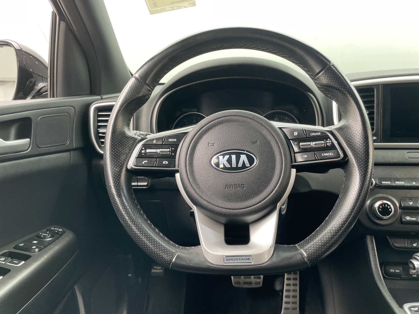 Thumbnail: 2022 Kia Sportage - 4
