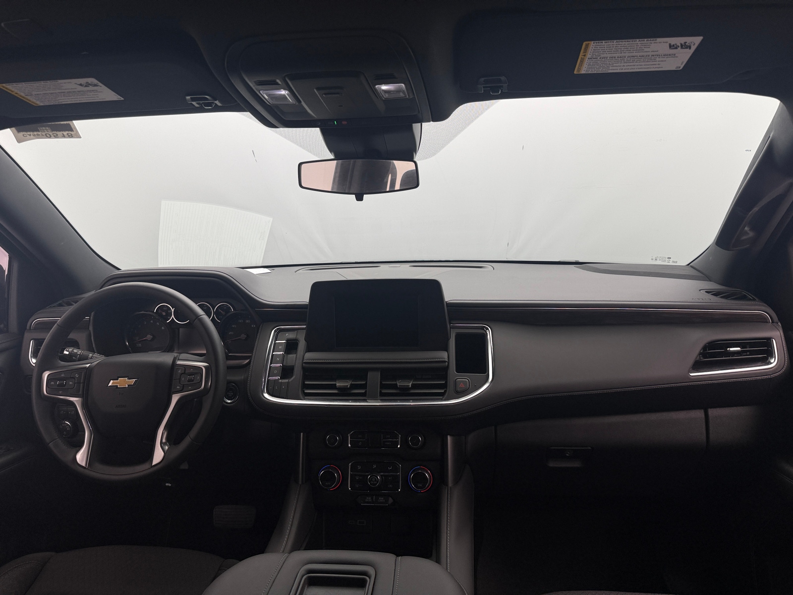 Thumbnail: 2023 Chevrolet Suburban - 3