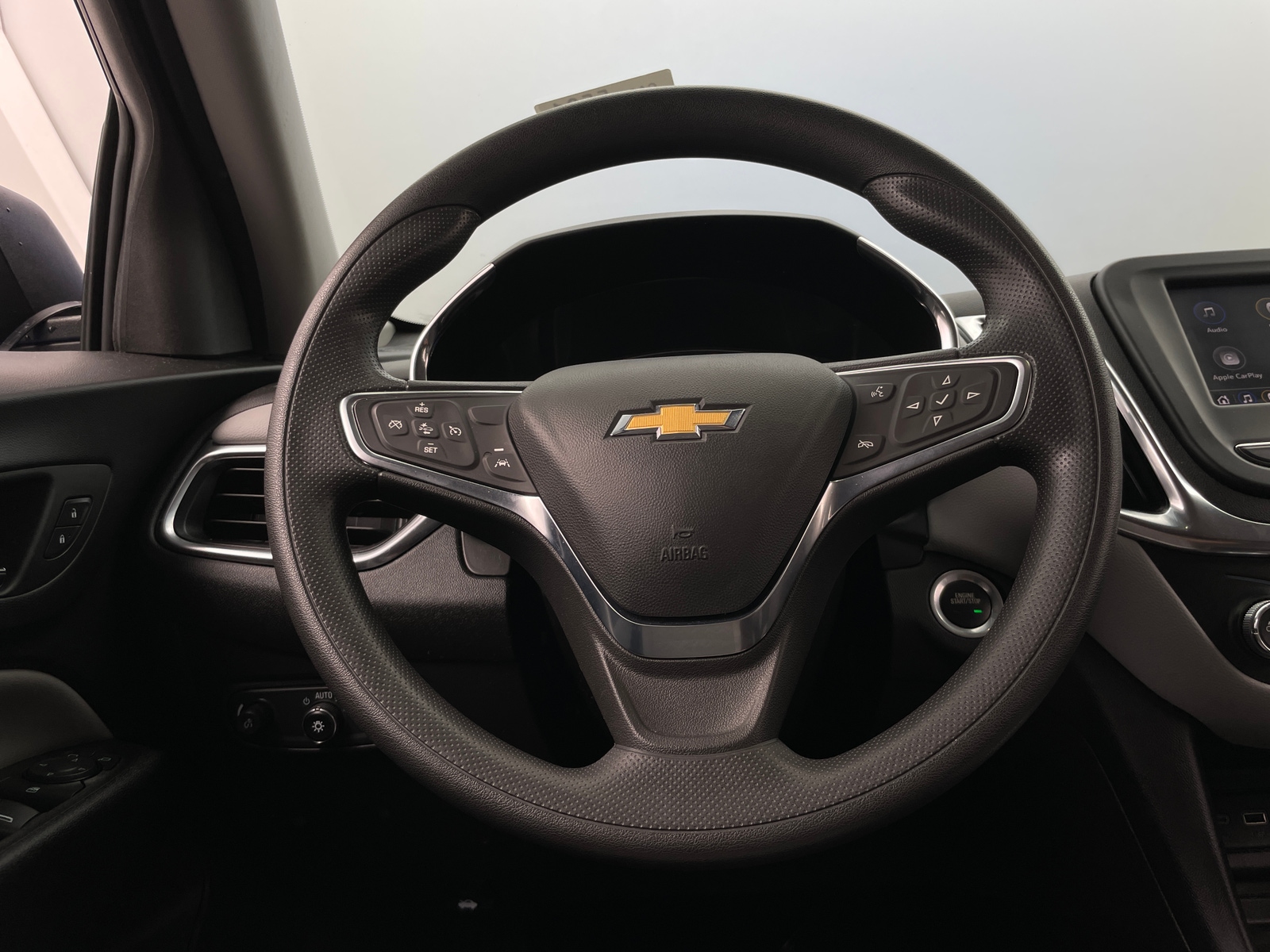 Thumbnail: 2024 Chevrolet Equinox - 5