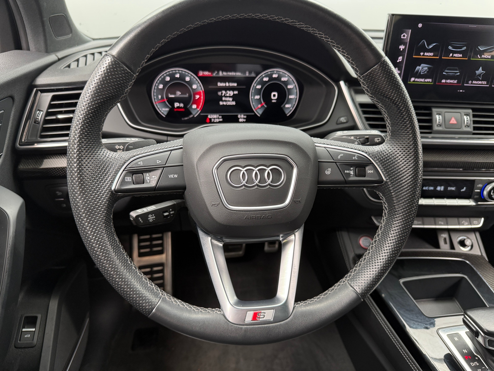 Thumbnail: 2021 Audi SQ5 - 4