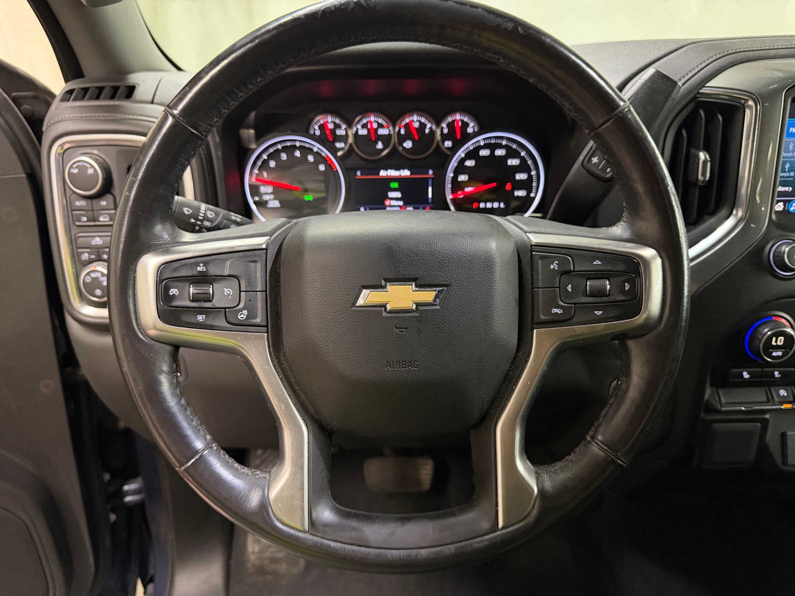 Thumbnail: 2019 Chevrolet Silverado 1500 - 5
