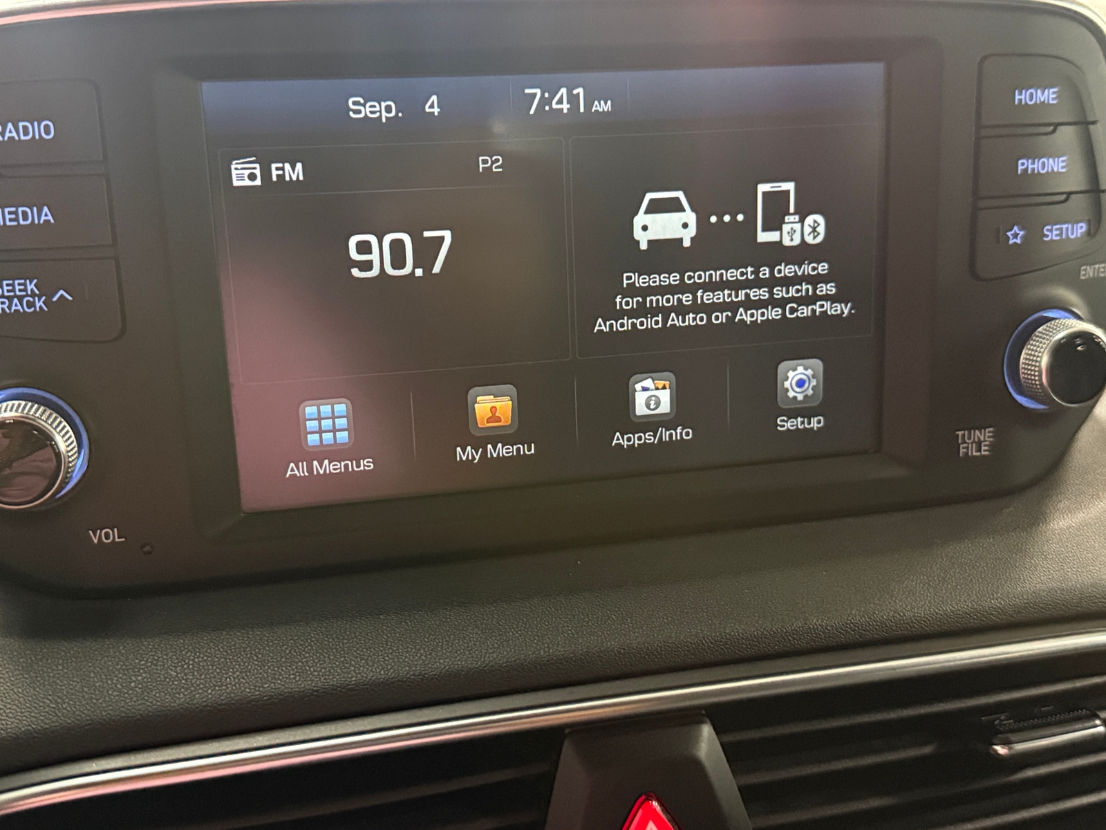 Thumbnail: 2019 Hyundai Santa Fe - 3