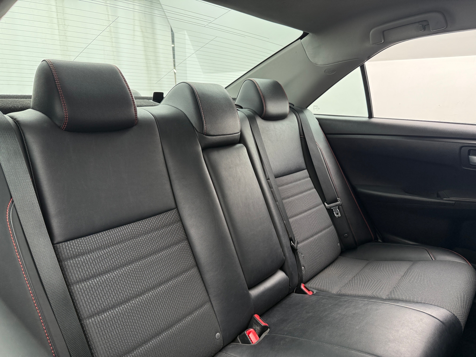 Thumbnail: 2016 Toyota Camry - 6