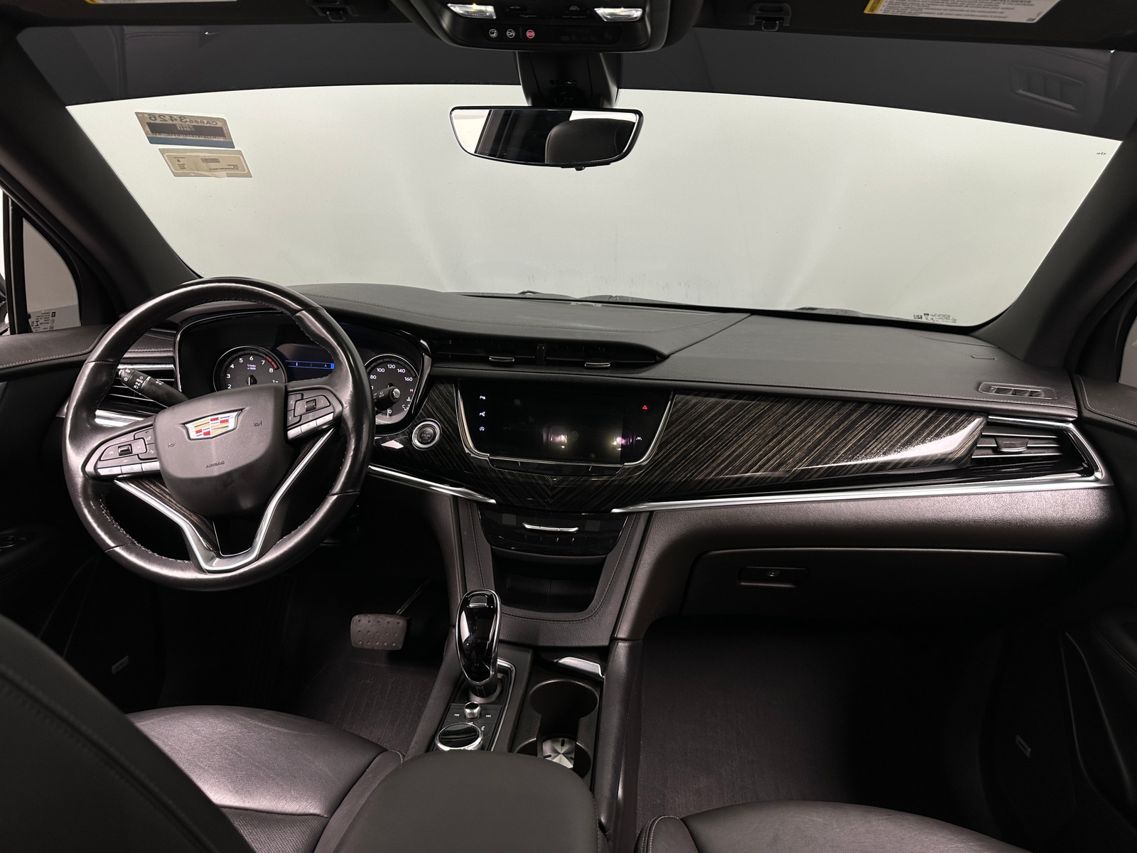 Thumbnail: 2022 Cadillac XT6 - 2