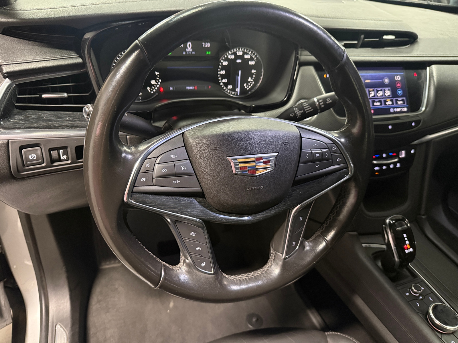 Thumbnail: 2020 Cadillac XT5 - 4