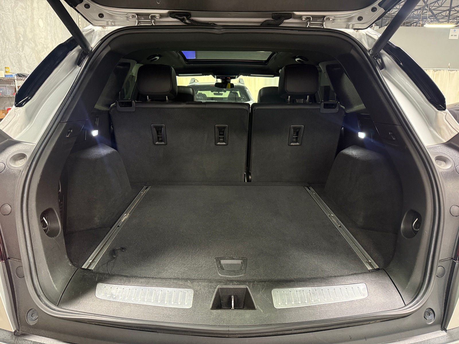 Thumbnail: 2020 Cadillac XT5 - 6