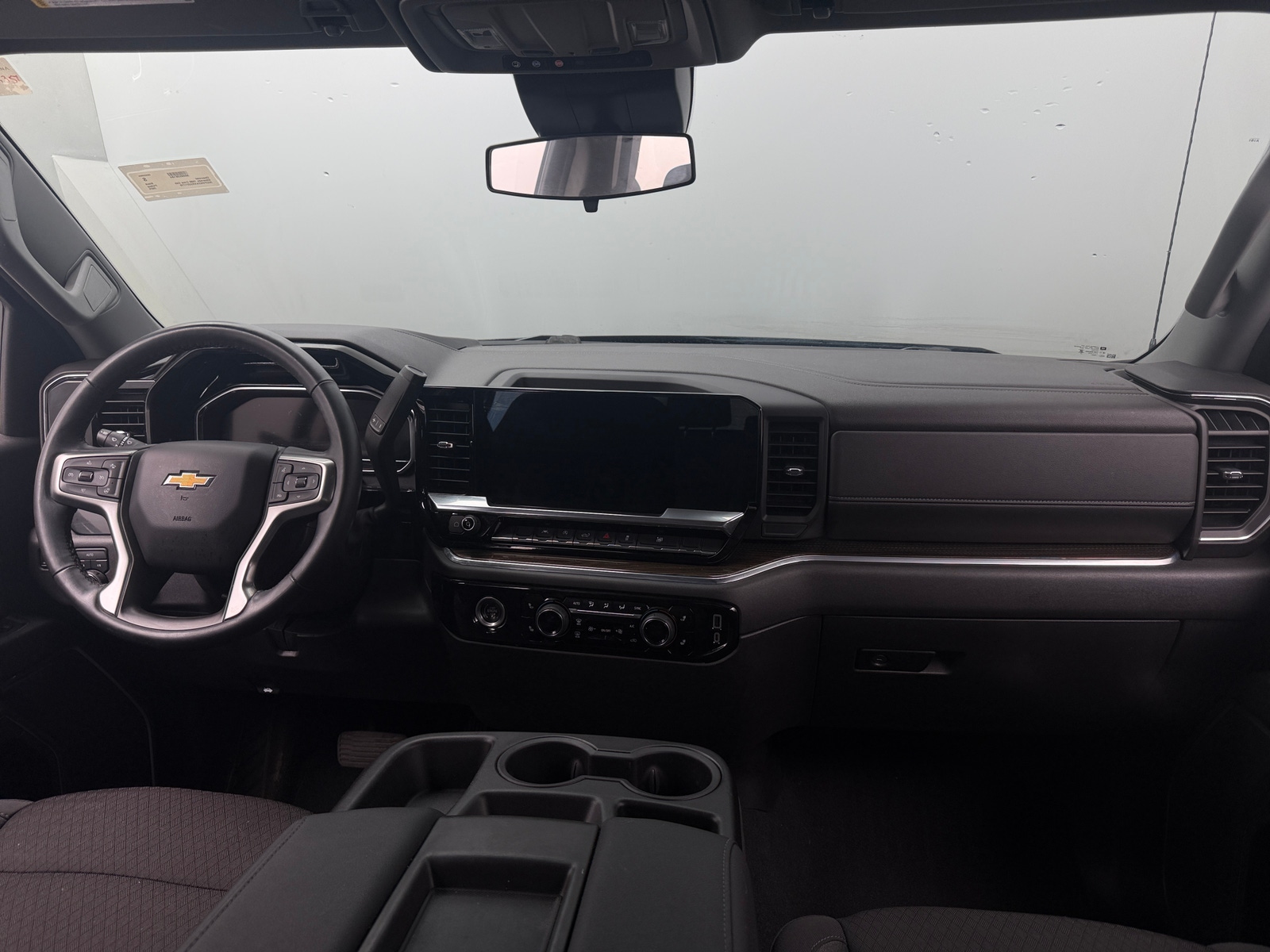 Thumbnail: 2024 Chevrolet Silverado 1500 - 3