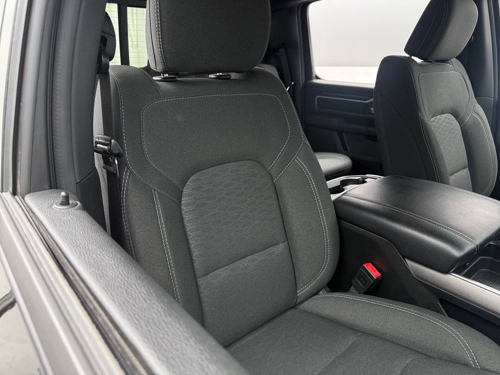 Thumbnail: 2025 RAM 1500 - 2