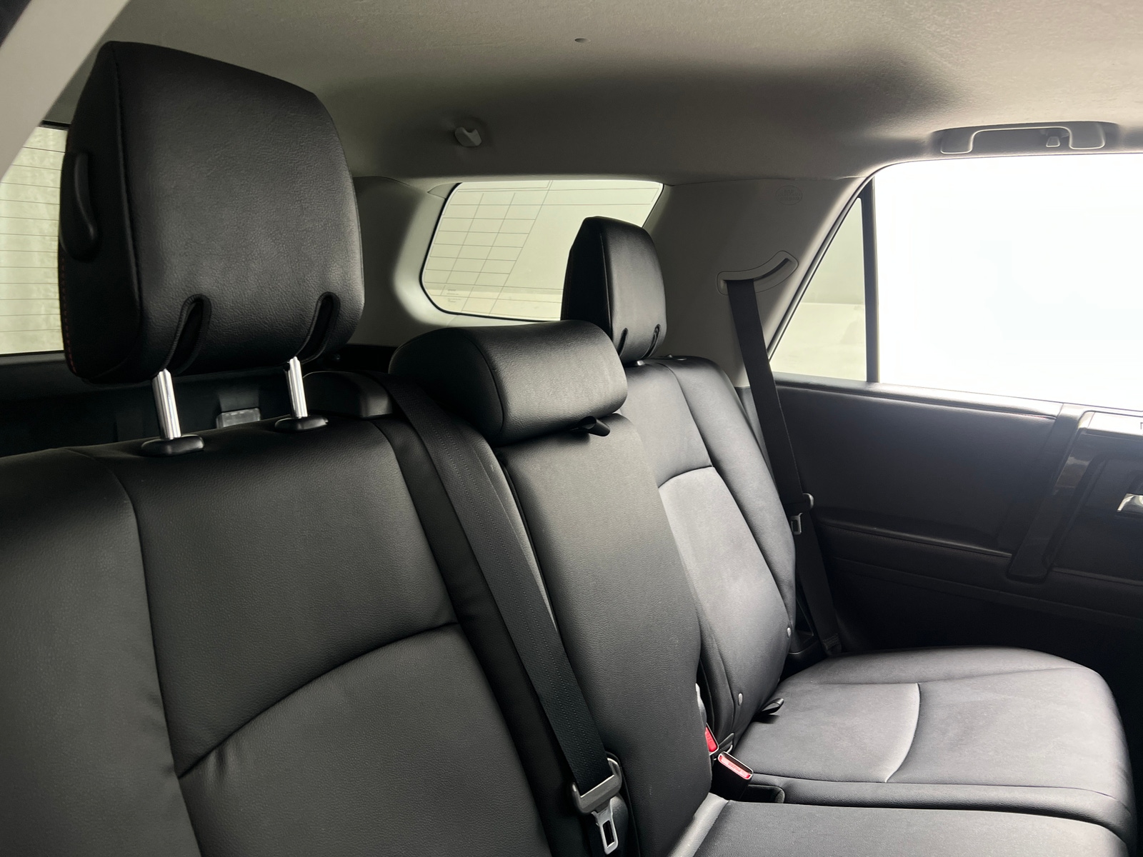 Thumbnail: 2020 Toyota 4Runner - 6